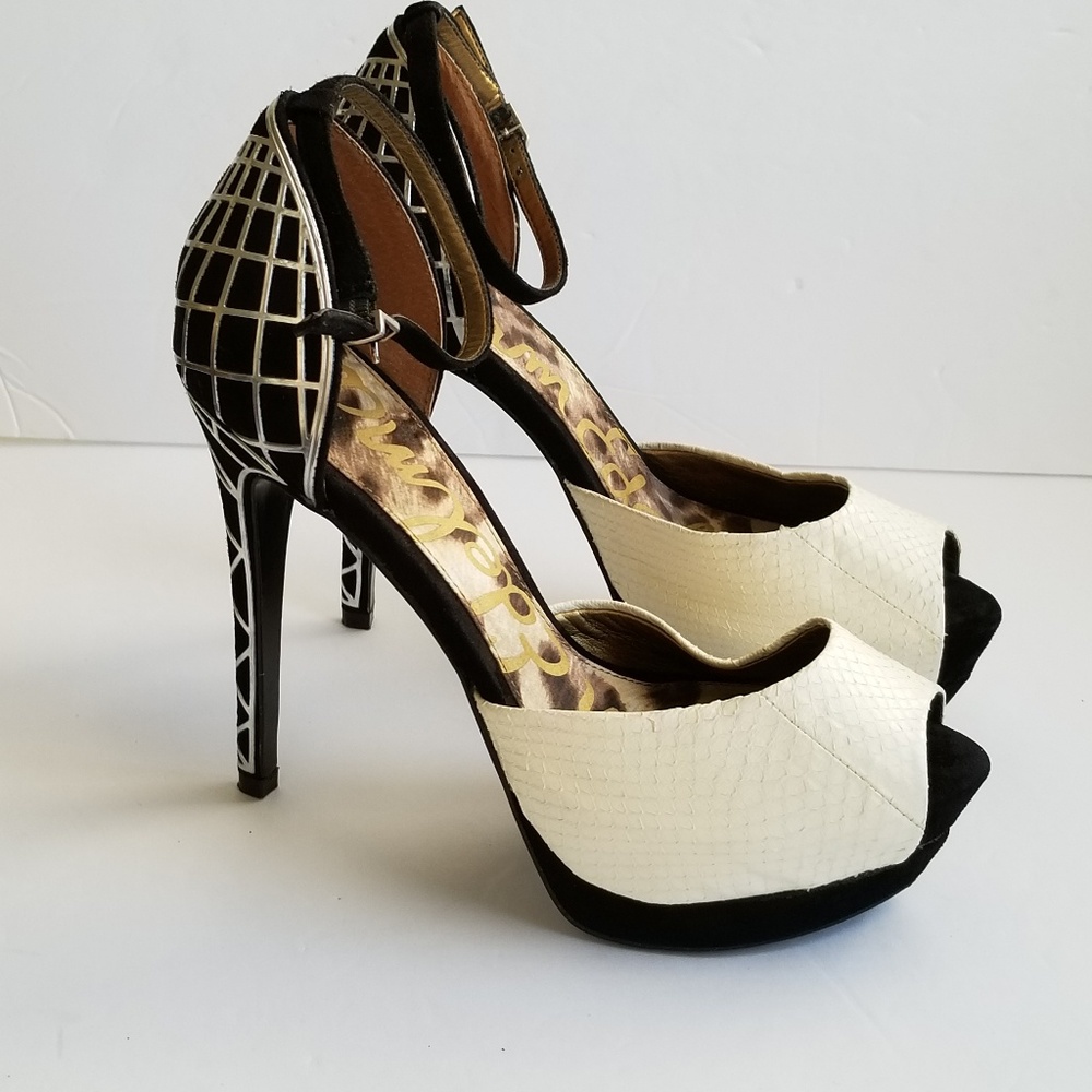 SAM EDELMAN Paulette Peep Toe Platform Pumps